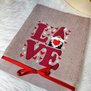 Siuvinėtas rankšluostis