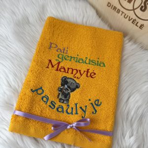 Geltonas siuvinėtas rankšluostis Pati geriausia Mamytė pasaulyje