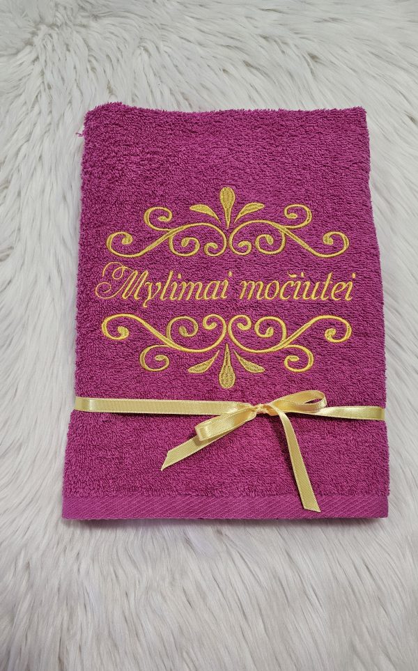 Siuvinėtas rankšluostis MYLIMAI MOČIUTEI
