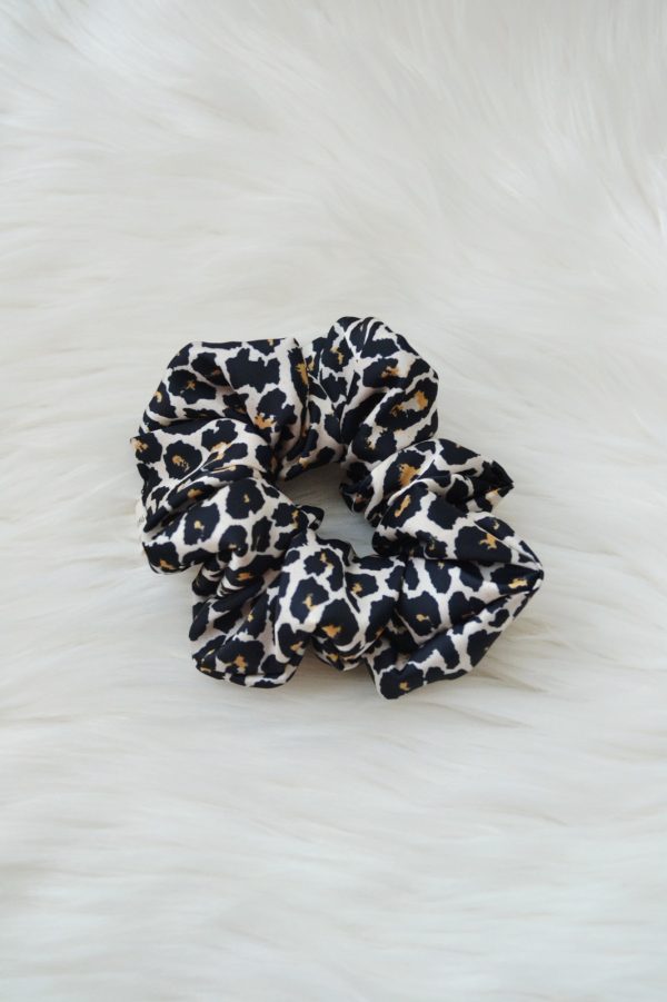 Leopardo rašto dirbtinio šilko (Armani) plaukų gumytė