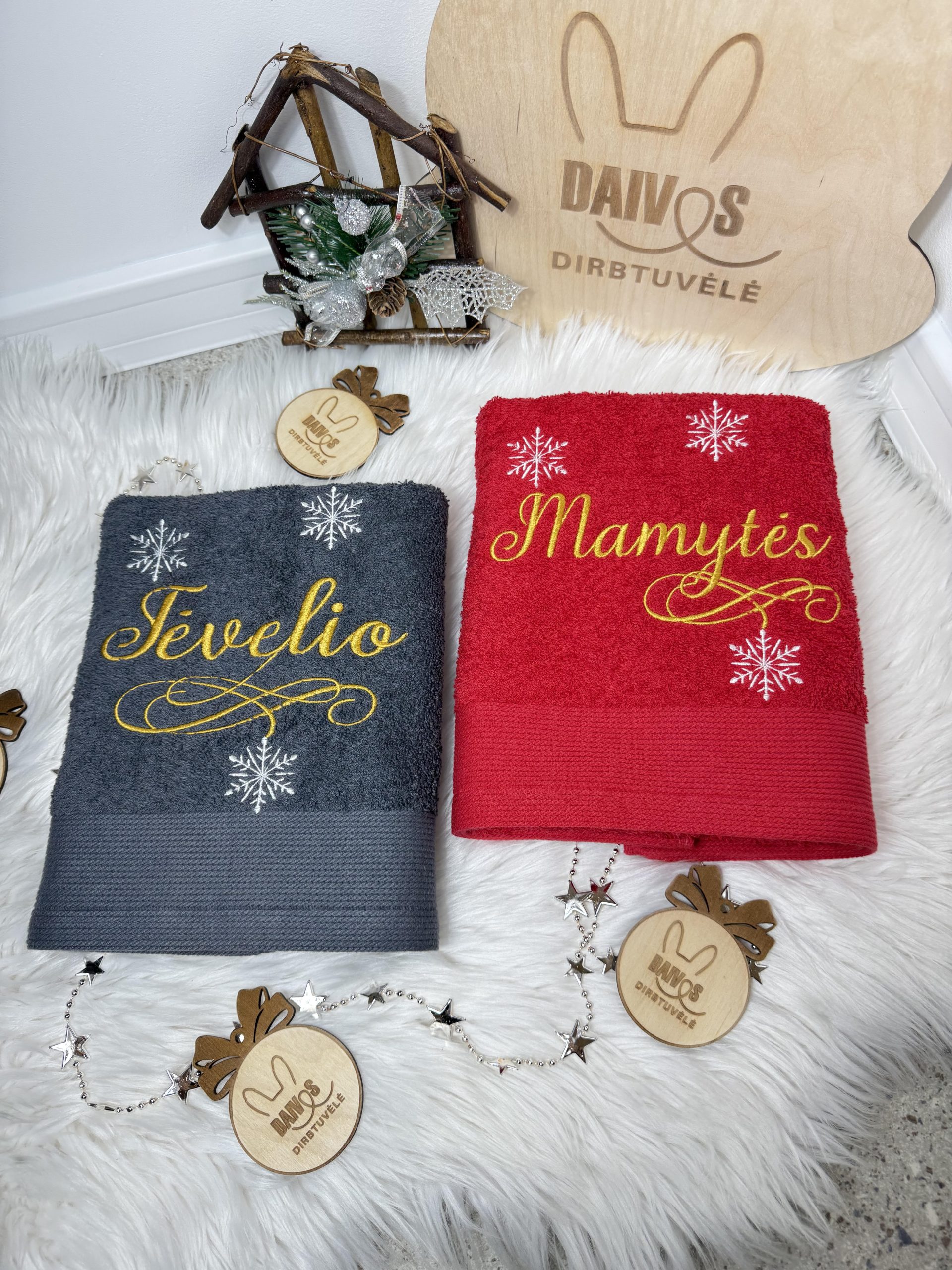 Siuvinėti rankšluosčiai Tėvams Kalėdoms - Image 4