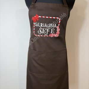 Siuvinėta prijuostė su tekstu, rudos spalvos.