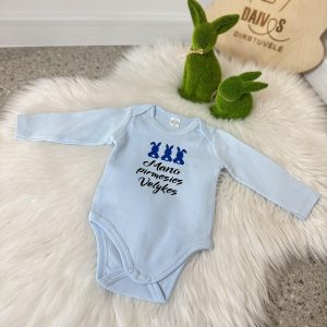 melsvas smėlinukas su 3 kiškučiais velykoms